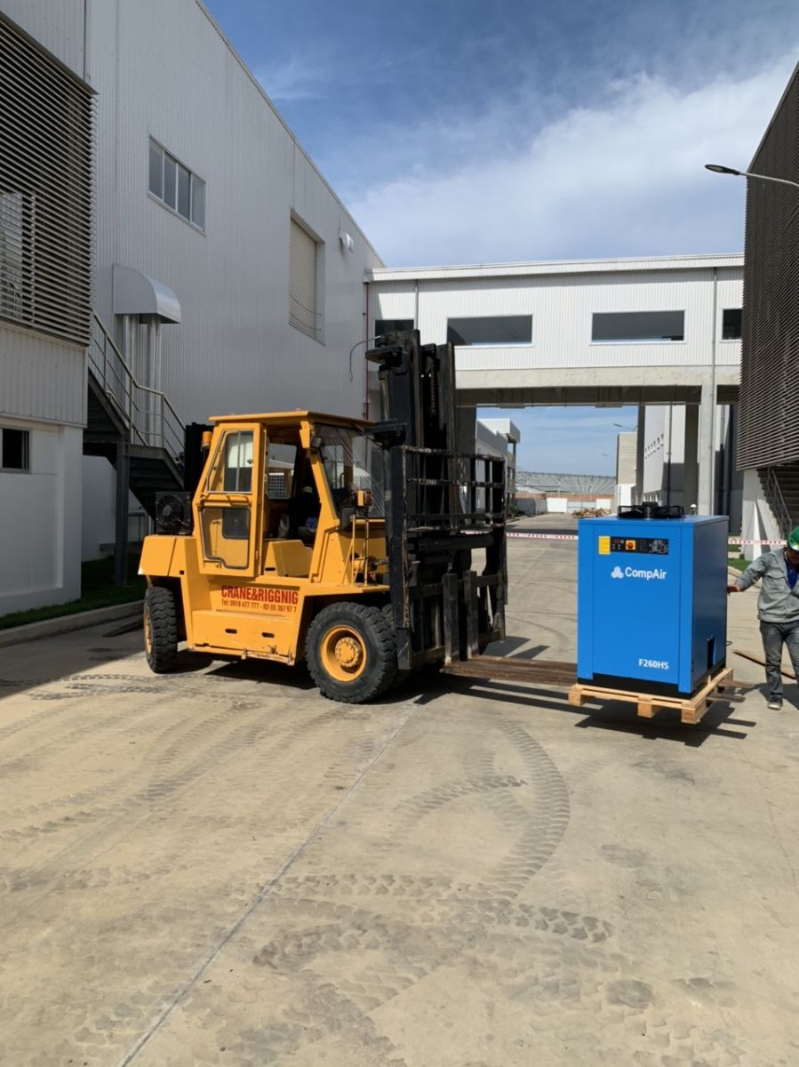 transporting CompAir